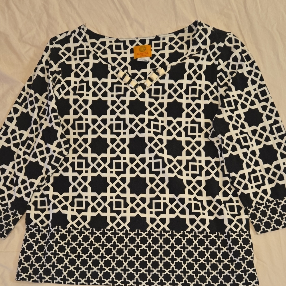 Ruby Rd. Black and White Geometric Blouse